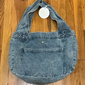 Solar Eclipse Australia Denim Blue Tote Bag NWT